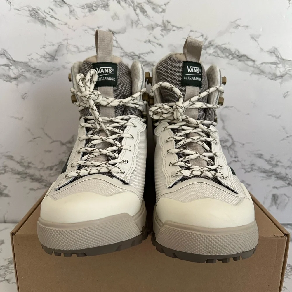 Vans UltraRange EXO Hi Gore-Tex MTE-3 Hiking Trek Snow Boots Women’s Size 10